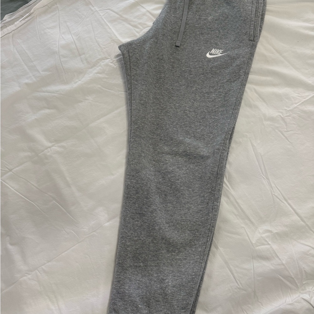 Nike Heather Gray Joggers